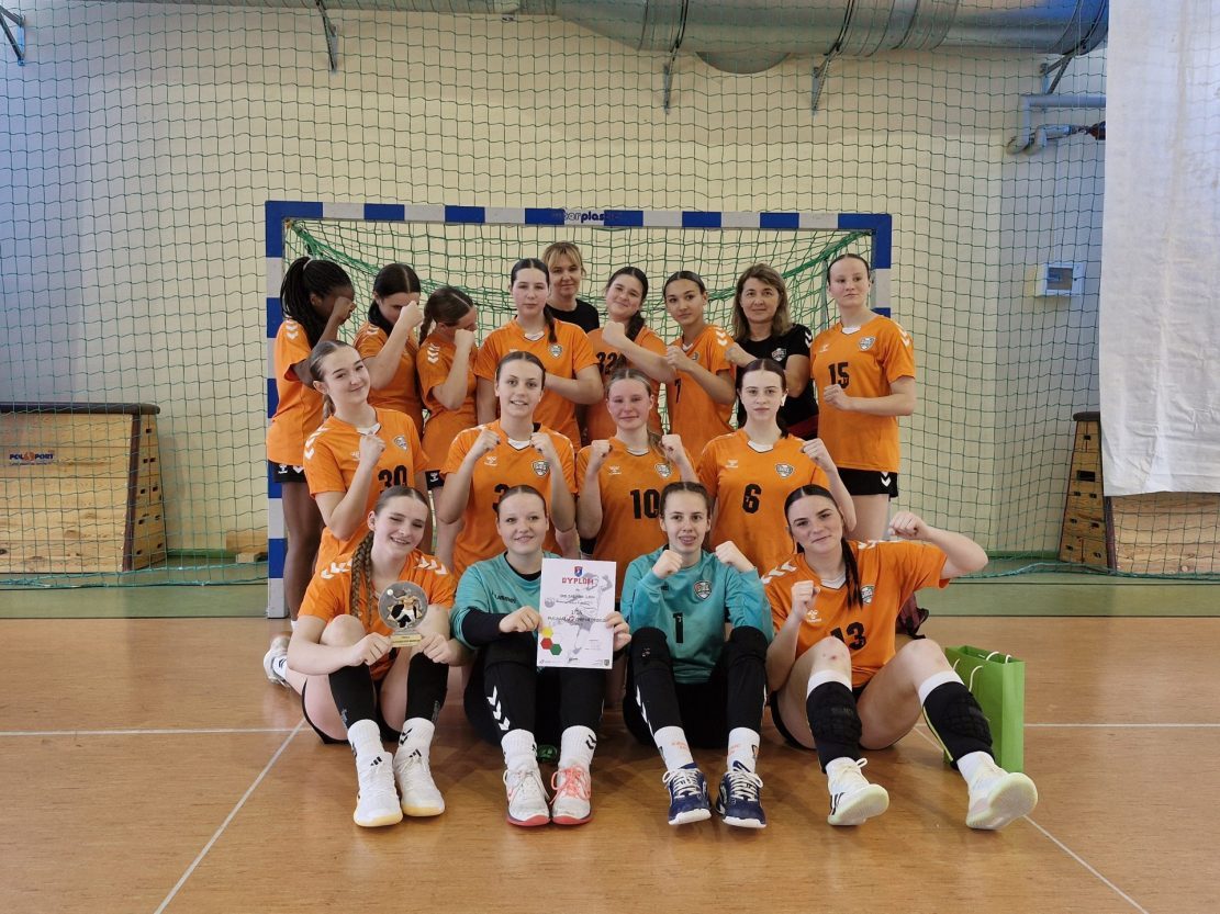 Młodziczki w finale!