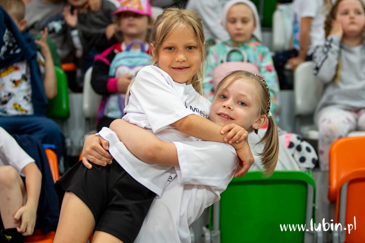 Do biegu, gotowi, start! 6-latki opanowały dziś halę