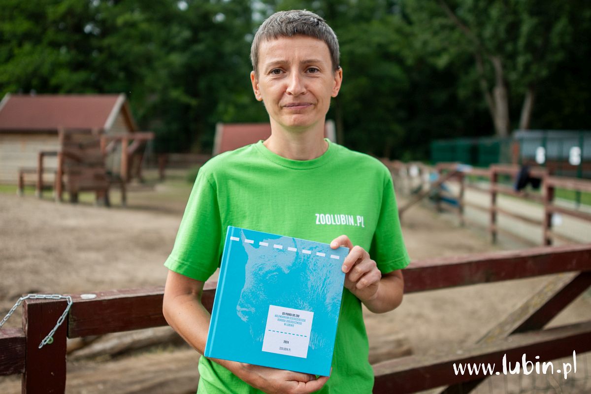 10 lat lubińskiego zoo w jednej książce