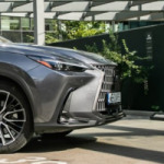 LEXUS NX 450H+ (1068 x 200 px)