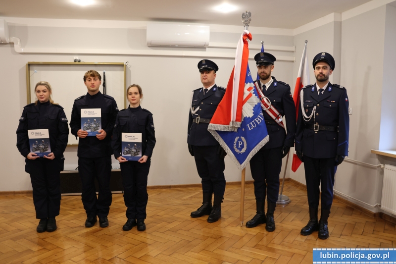 Nowi policjanci w lubińskiej komendzie