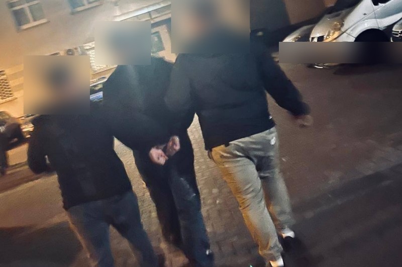 Wydano za nim dwa gończe, wpadł 600 km od domu