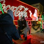 Jarmark Bożonarodzeniowy 2024 Świąteczna ciężarówka Coca-Coli (14)