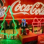 Jarmark Bożonarodzeniowy 2024 Świąteczna ciężarówka Coca-Coli (45)