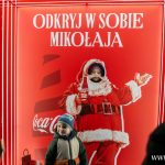 Jarmark Bożonarodzeniowy 2024 Świąteczna ciężarówka Coca-Coli (60)