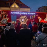 Jarmark Bożonarodzeniowy 2024 Świąteczna ciężarówka Coca-Coli (62)