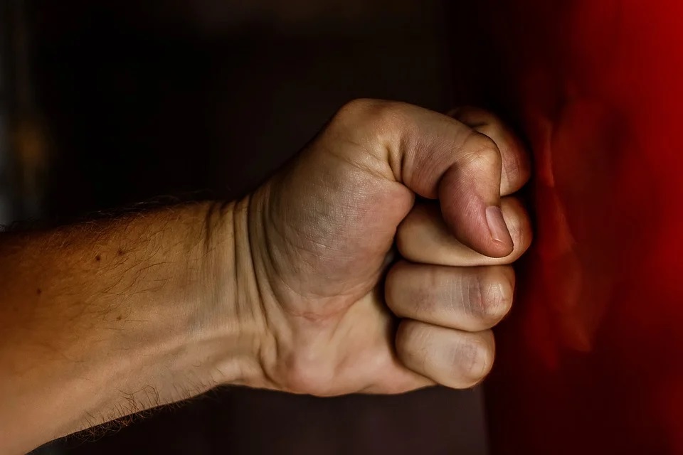 Mężczyzna nie żyje, policja szuka świadków