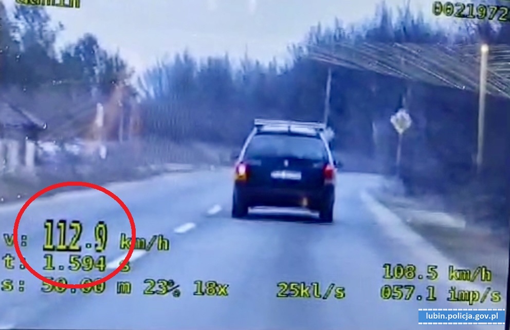 Tak się spieszyła, że trafiła wprost do więzienia