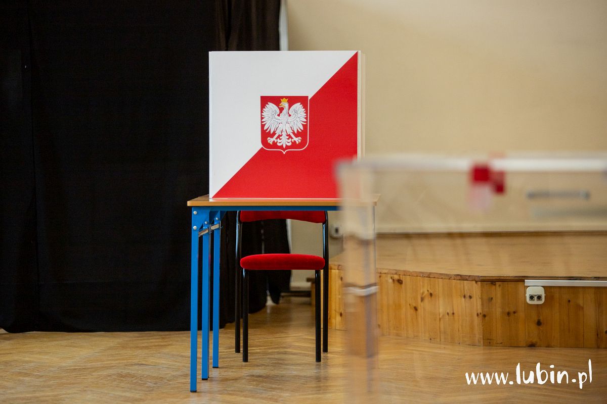 Troje kandydatów na radnego