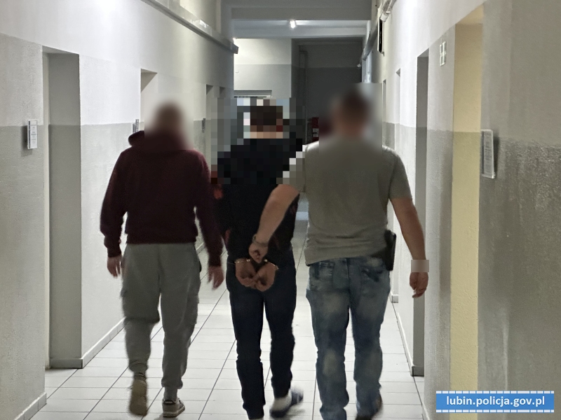 Jeden wrócił z zagranicy, drugi ukrywał się u partnerki