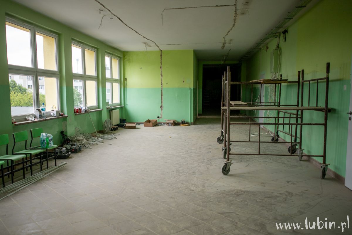 Wakacyjne remonty w lubińskich szkołach