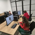 Drony – zajęcia edukacyjne [fot. Regionalne Centrum Rozwoju i Edukacji w L…e] (3)