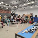 Drony – zajęcia edukacyjne [fot. Regionalne Centrum Rozwoju i Edukacji w L…e] (4)