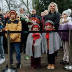 11 listopada, narodowe święto niepodległości, kwiaty, pomnik, 2025 (15)