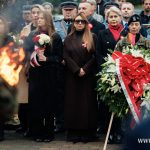 11 listopada, narodowe święto niepodległości, kwiaty, pomnik, 2025 (20)