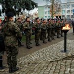 11 listopada, narodowe święto niepodległości, kwiaty, pomnik, 2025 (3)