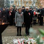 11 listopada, narodowe święto niepodległości, kwiaty, pomnik, 2025 (59)