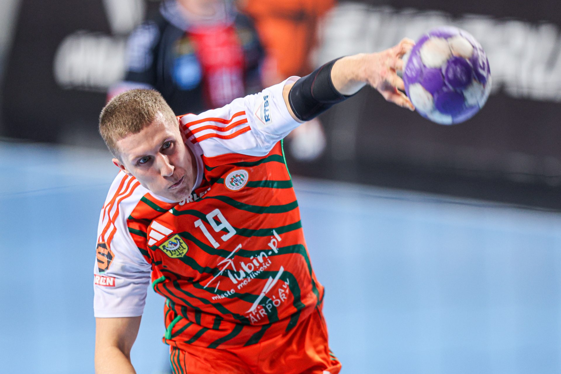 Piątkowe derby w hali RCS. Zagłębie kontra Chrobry