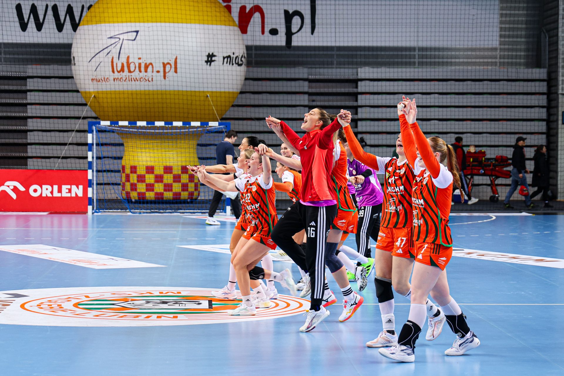 Mistrzowski powrót Miedziowych!