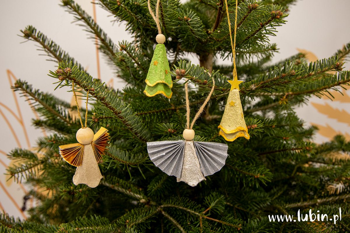 Zróbcie to wspólnie: świąteczne ozdoby na choinkę