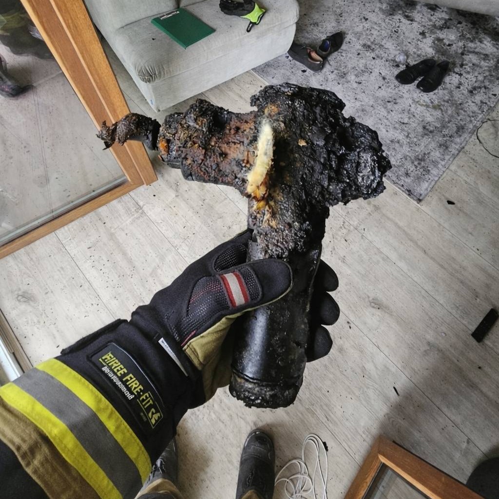 Pożar mieszkania na Kwiatowej. Zaczęło się od masażera…