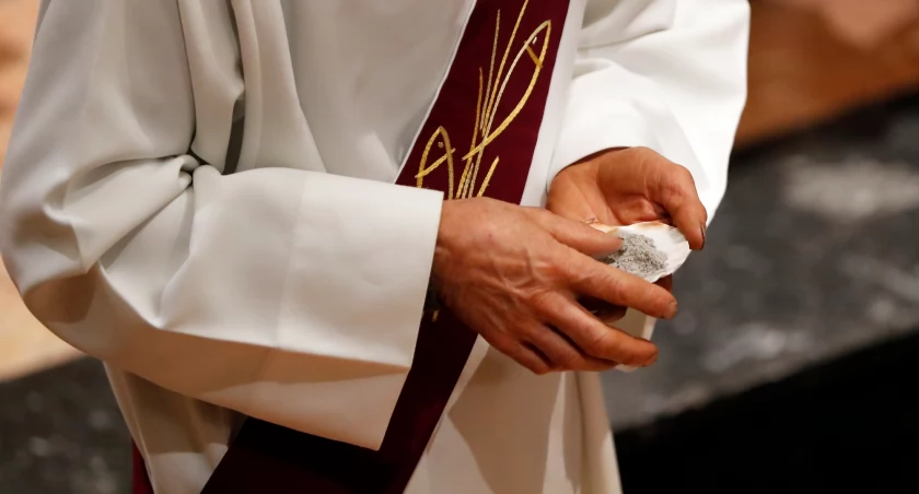 Dziś środa popielcowa. Co wolno, a co jest zakazane?