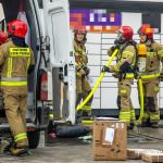 pożar busa kuriera, straż pożarna, 12 lutego 2026 (5)