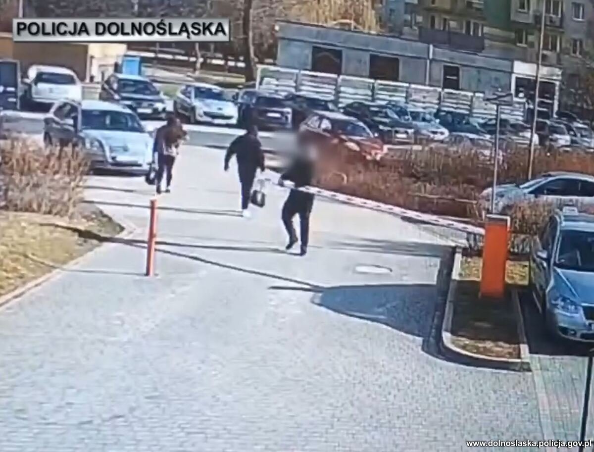 Uszkodził dwa szlabany, bo – jak przyznał – za dużo wypił