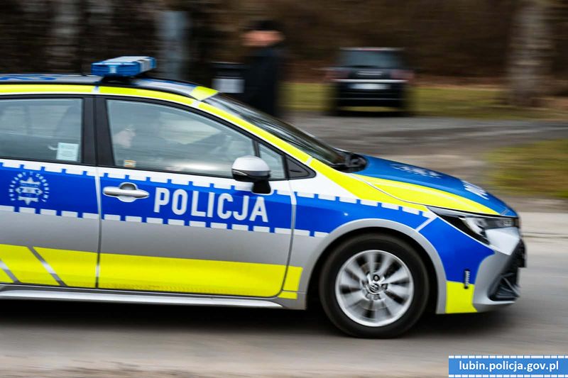 89-latka potrącona na parkingu