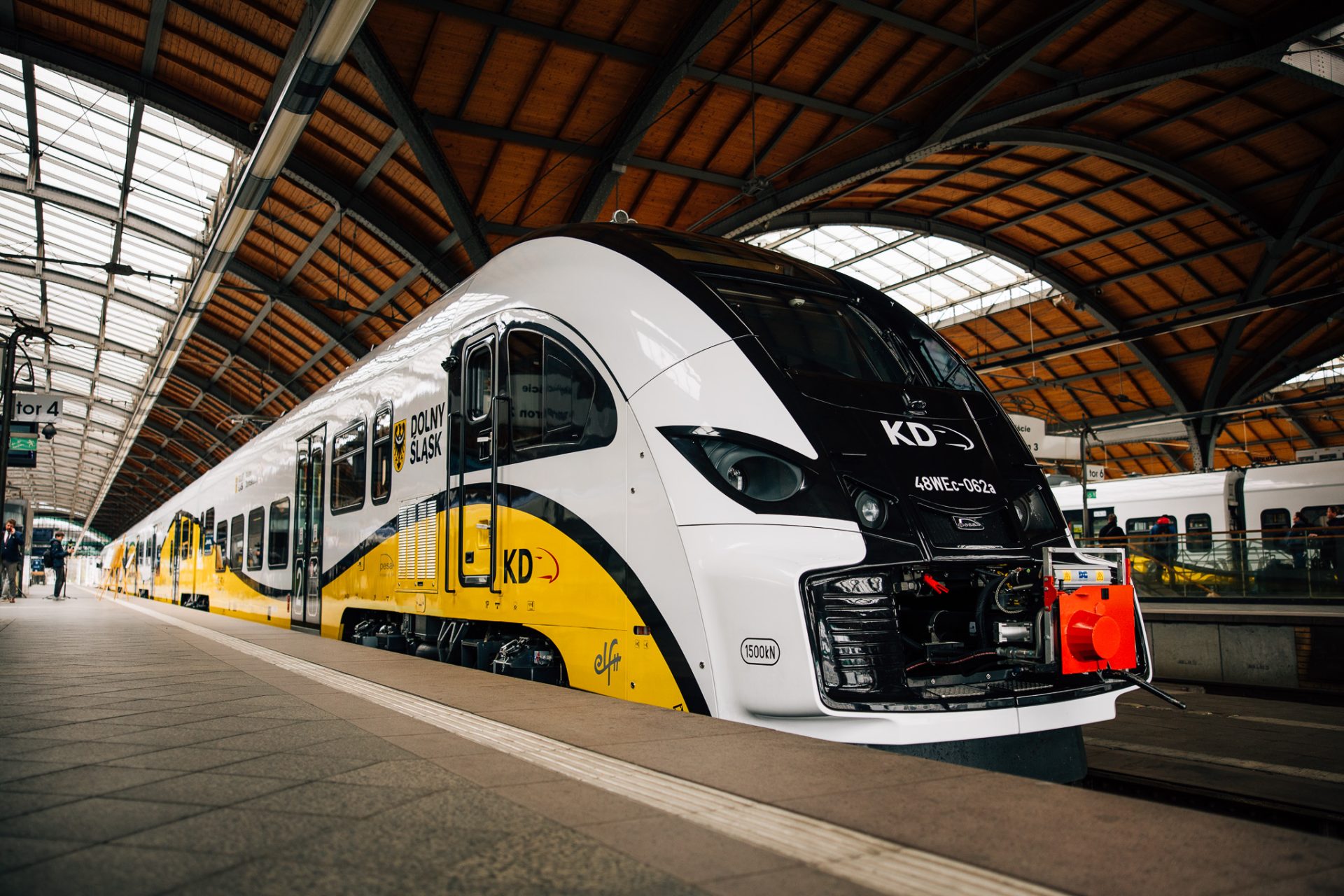 Setki pociągów, miliony pasażerów i miliardy z UE