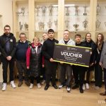 przekazanie vouchera, Dariusz Jankowski, zs1, 23.04 (39)