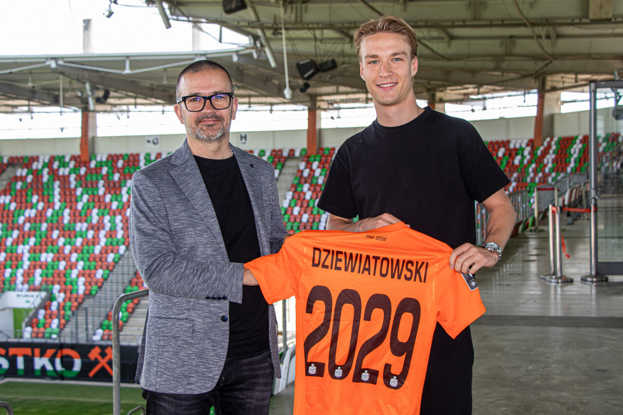 Dziewiatowski z nowym kontraktem