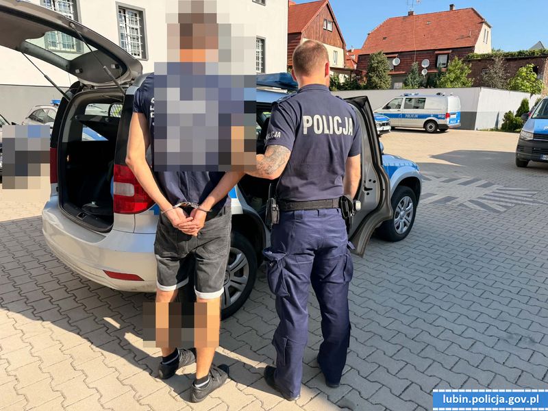 Wpadli podczas policyjnej obławy