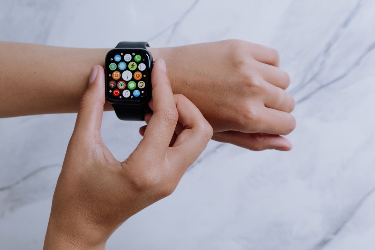 Najciekawsze funkcje nowoczesnych zegarków Apple, z których korzystamy każdego dnia