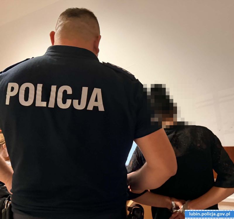 40-latka zatrzymana za kradzież. Zdradził ją magnes