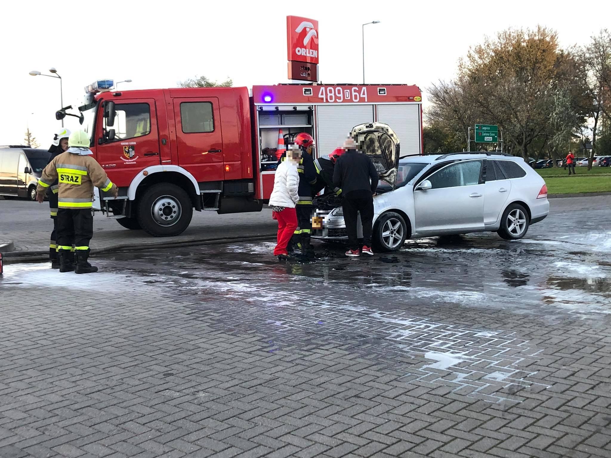 Zapalił się w czasie jazdy. To nie koniec zdarzeń