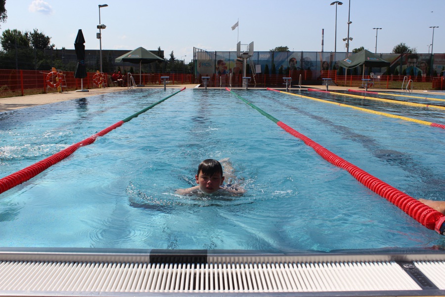 Akcja Lato: Zawody dla młodych pływaków