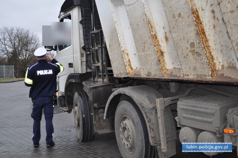 Kierowca ciężarówki zakłócał pracę tachografu