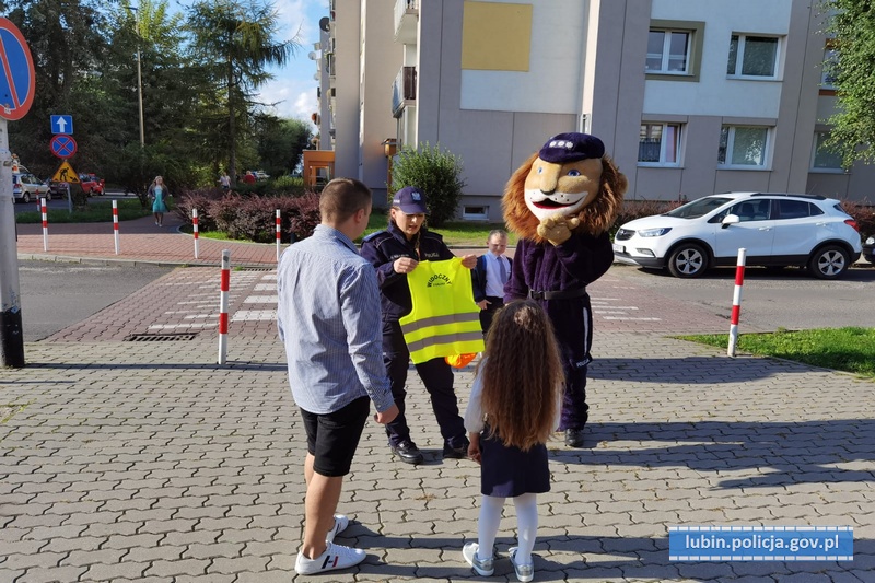 Bezpiecznie do szkoły z lubińską policją