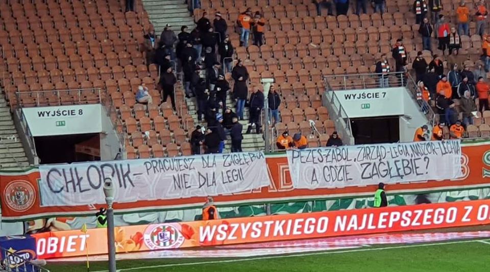 Kibice krytykują zachowanie członków zarządu Zagłębia
