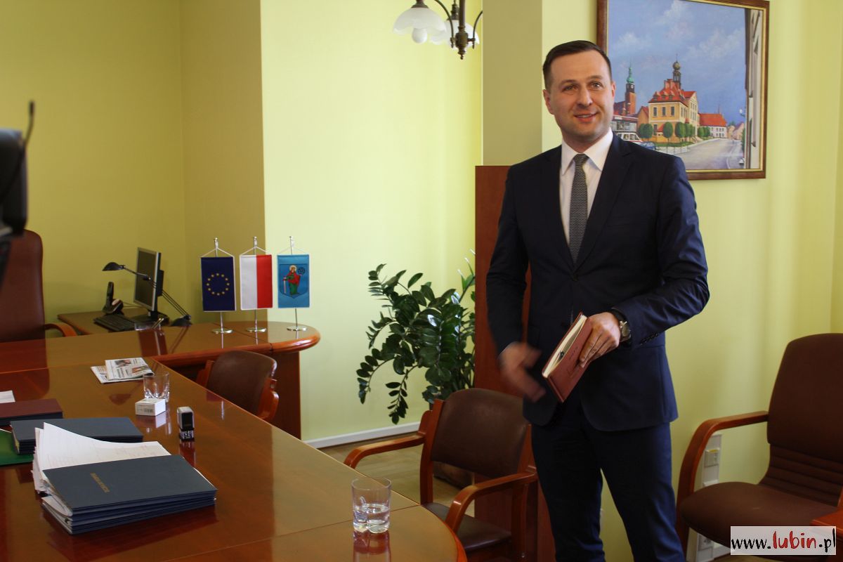 Komisarz w Rudnej zaczął od przywrócenia płynności finansowej