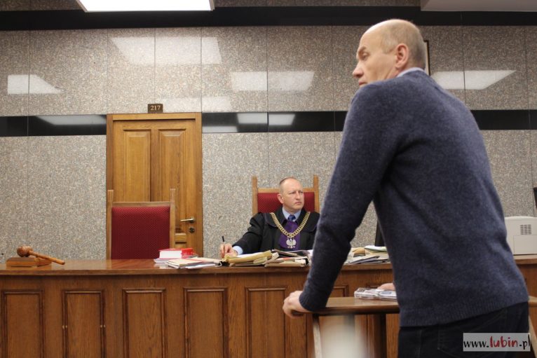 Wacław Gniewek zeznaje przed sądem
