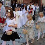 Boże Ciało, procesja wokół kościoła w Lubinie, 03.06.2021 r (20)
