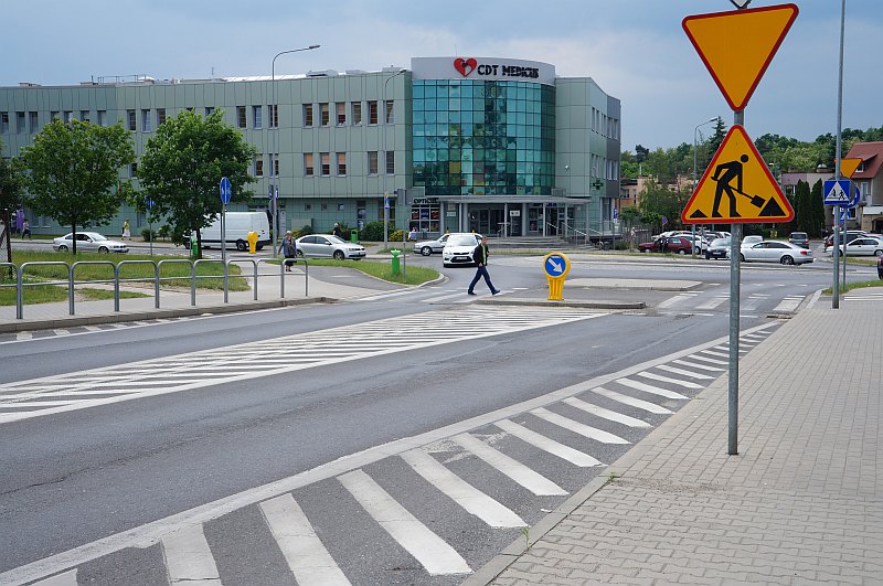 Utrudnienia na rondzie przy Leśnej i Wyszyńskiego