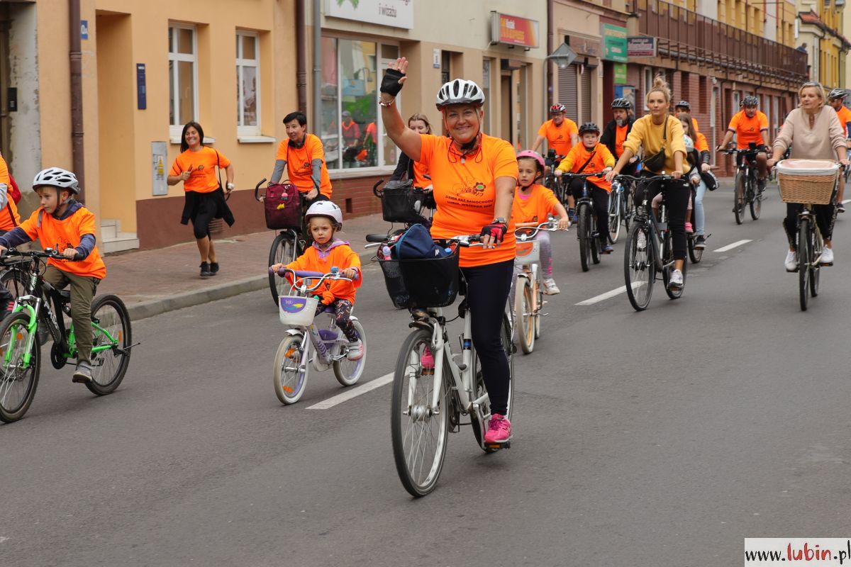 Zwykły niezwykły przejazd rowerowy ulicami Lubina