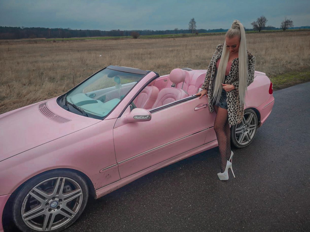 Pink Car Blondie z Lubina poprowadzi listę przebojów