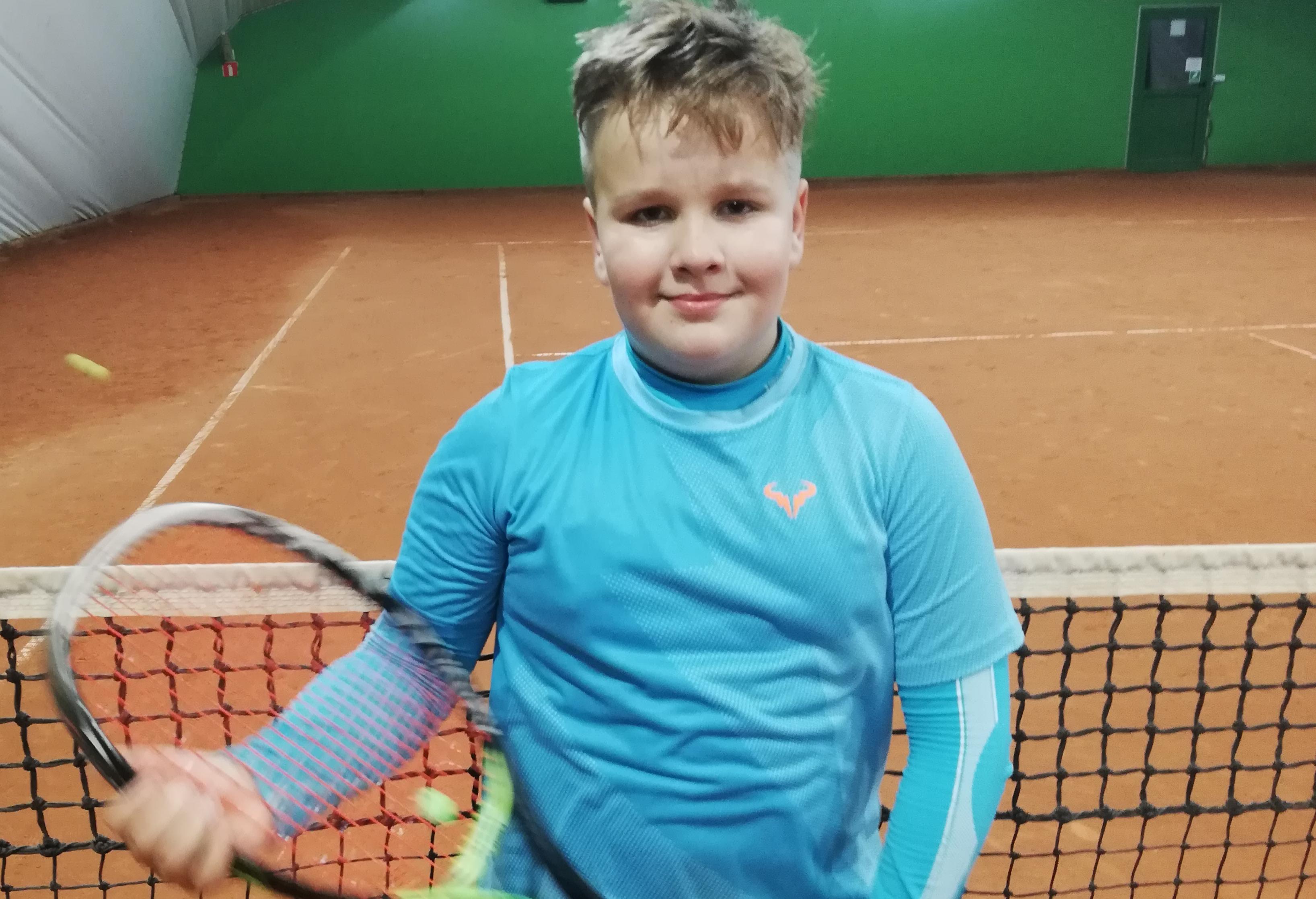 Zawodnik Top Tenis na podium we Wrocławiu