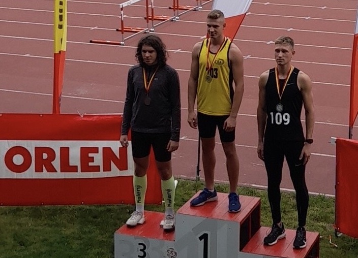 Lubińscy lekkoatleci na podium