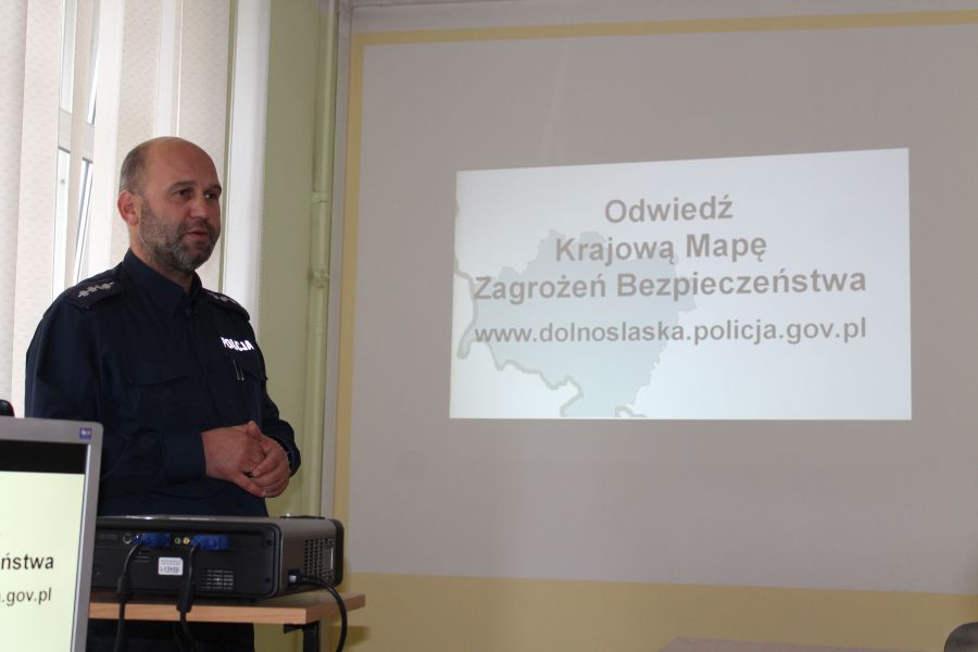 Mieszkańcy zgłaszają, policja reaguje