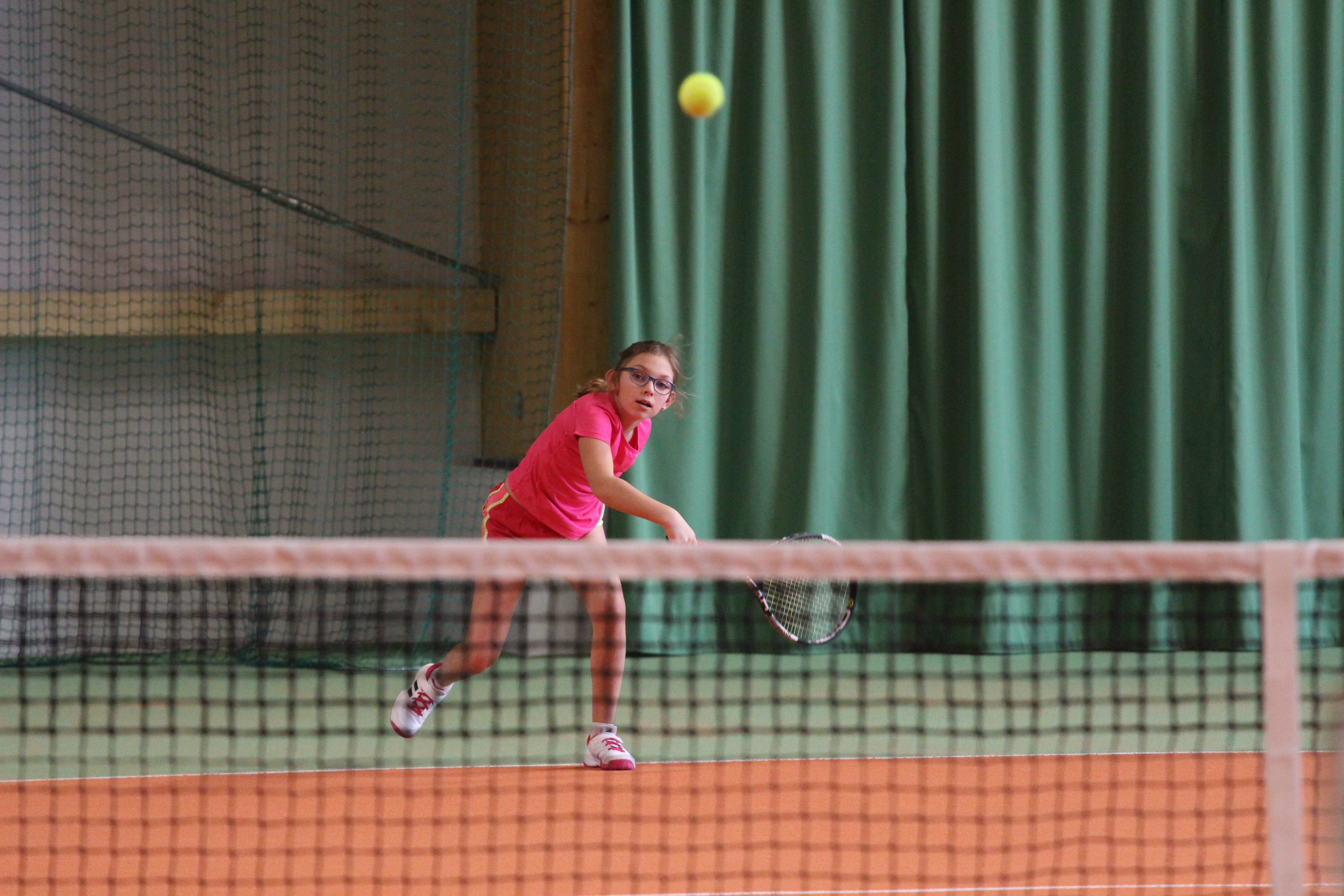 Udany Turniej Klasyfikacyjny dla Top Tenis